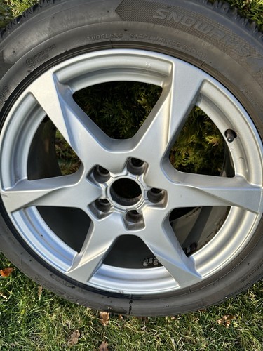 Winterreifen 225 r17 98v - 55,